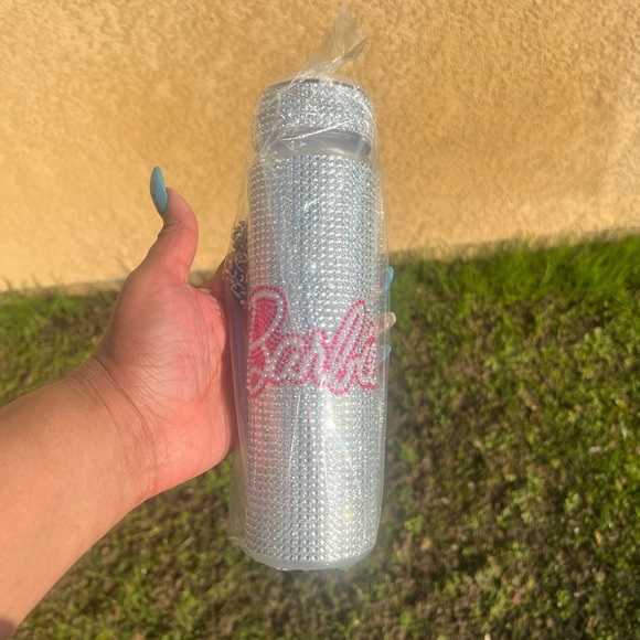 Bling VIRAL Barbie cup , NIB - Picture 6 of 7